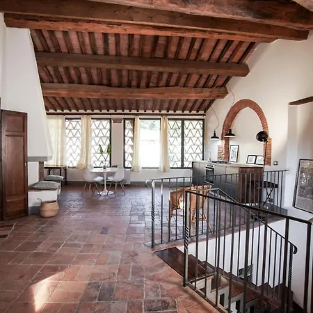 Bed & Breakfast La Fabbrica Calci