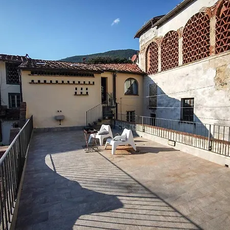 La Fabbrica Bed & Breakfast *