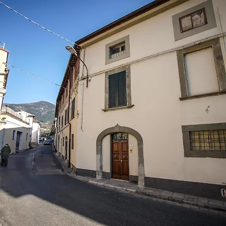 La Fabbrica Bed & Breakfast