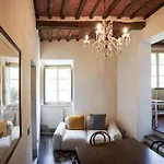 La Fabbrica 4*