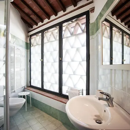 La Fabbrica Bed and Breakfast 4*