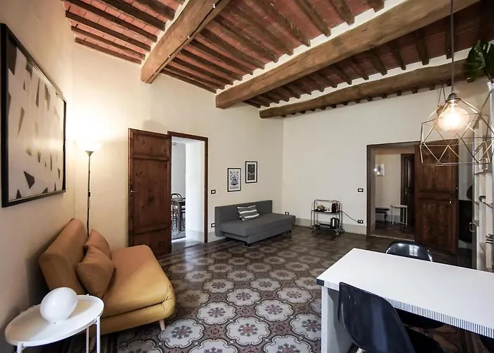 La Fabbrica 4* Calci