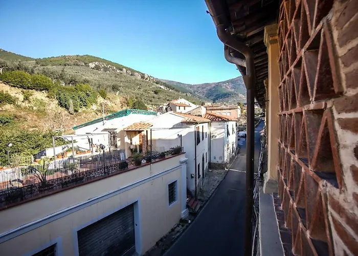 La Fabbrica Couette-café