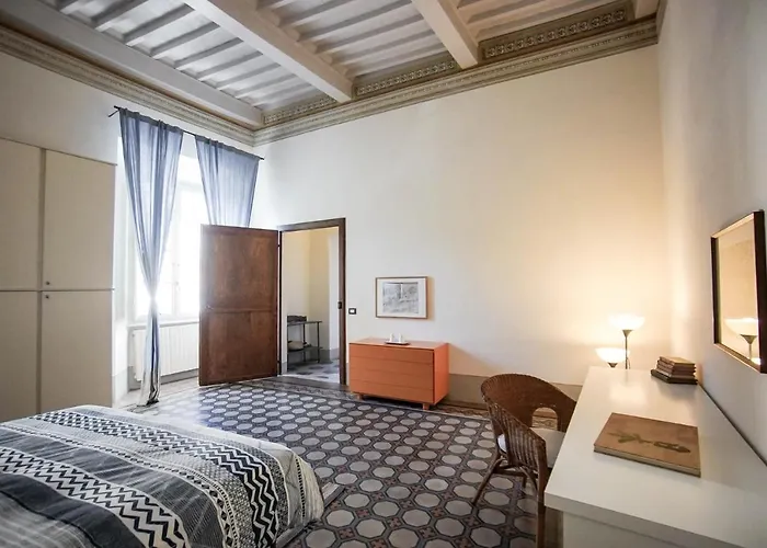 La Fabbrica 4* Calci